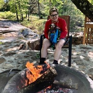 Meet your Posher, Gennie